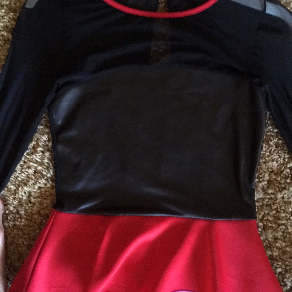 Juniors gorgeous open back dress - worm once - Picture 2 of 3